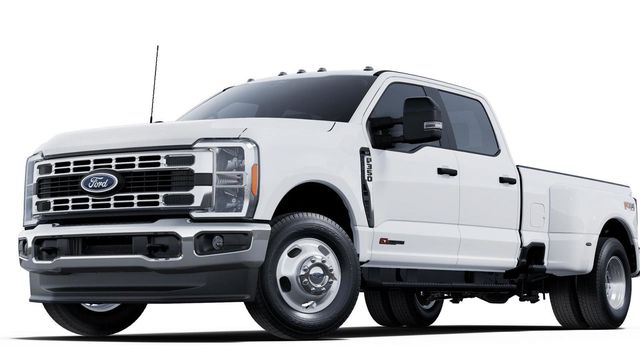 2025 Ford Super Duty F-350 DRW XLT