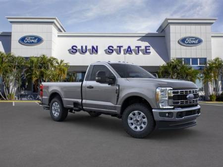 2023 Ford Super Duty F-350 SRW XLT