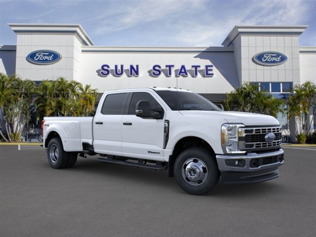 2025 Ford Super Duty F-350 DRW XLT