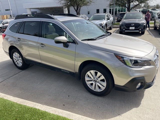 2018 Subaru Outback Premium