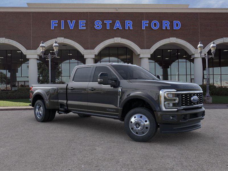 2025 Ford F-450SD King Ranch