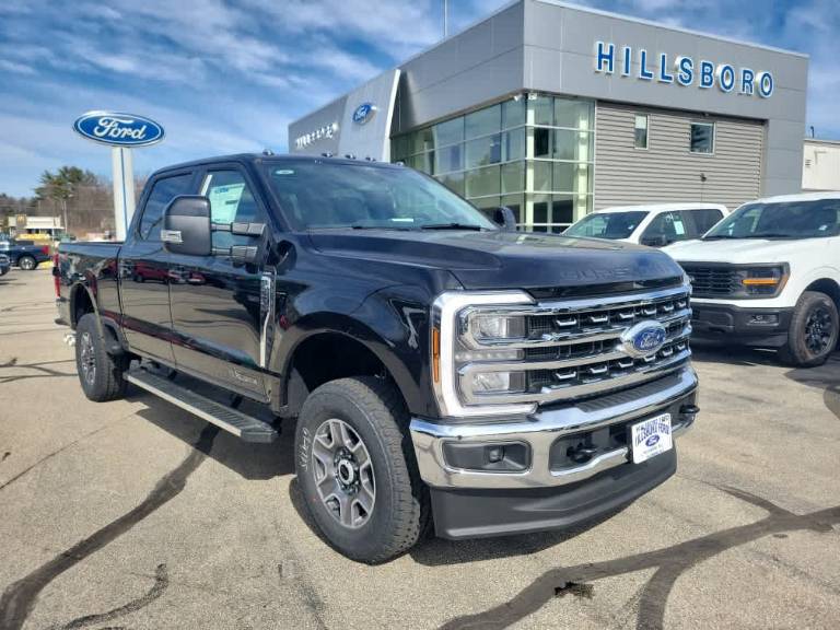 2025 Ford Super Duty F-350 SRW LARIAT