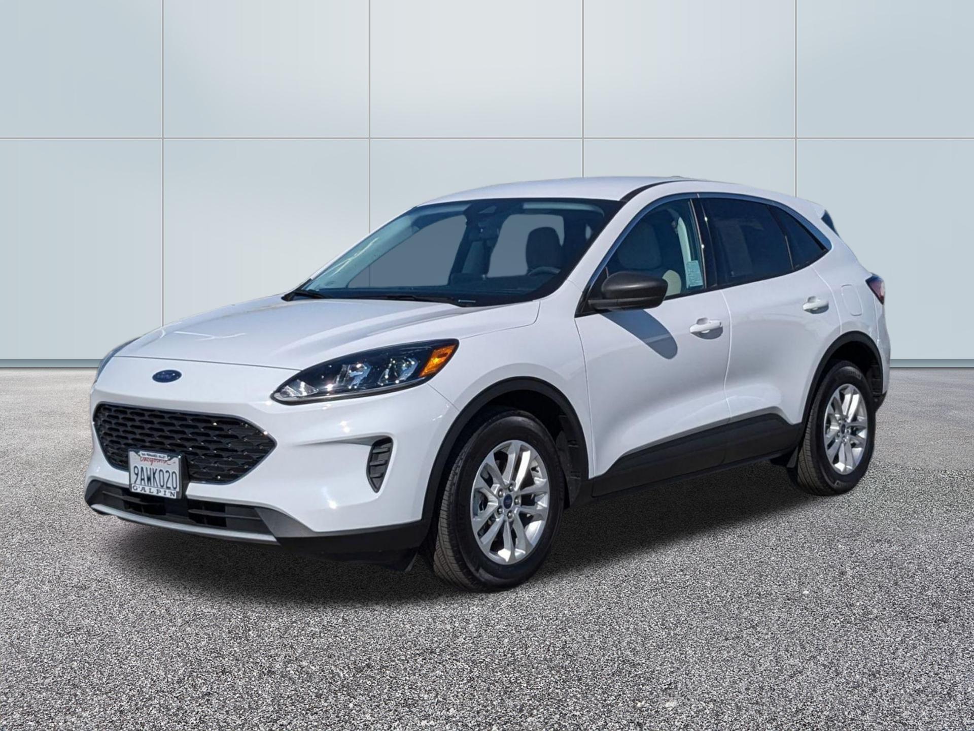 2022 Ford Escape SE Hybrid photo 4