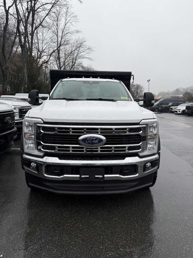 2024 Ford F-450SD XL