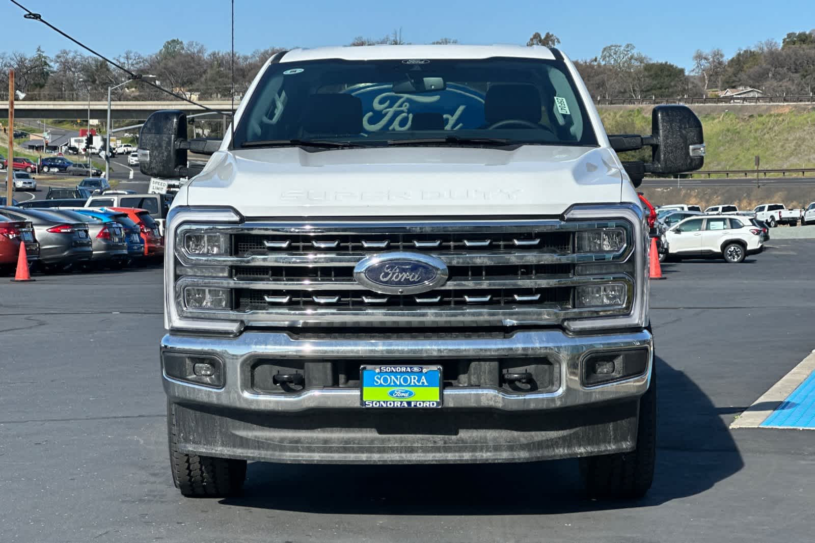 2025 Ford F-350 Lariat photo 3
