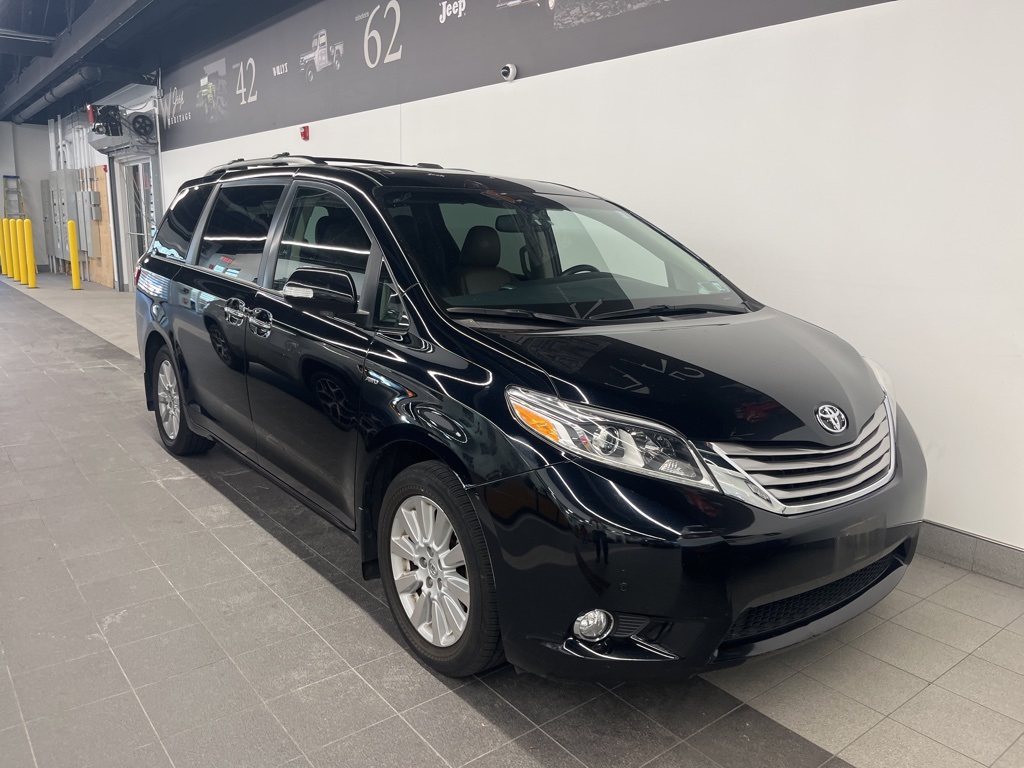 2016 Toyota Sienna Limited Premium