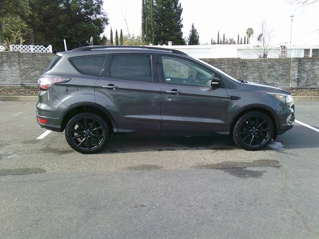 Used 2017 Ford Escape Titanium