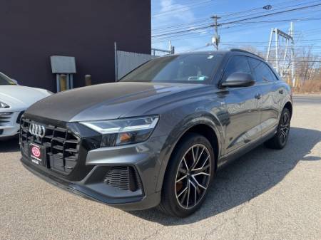 2020 Audi Q8 55 Premium Plus