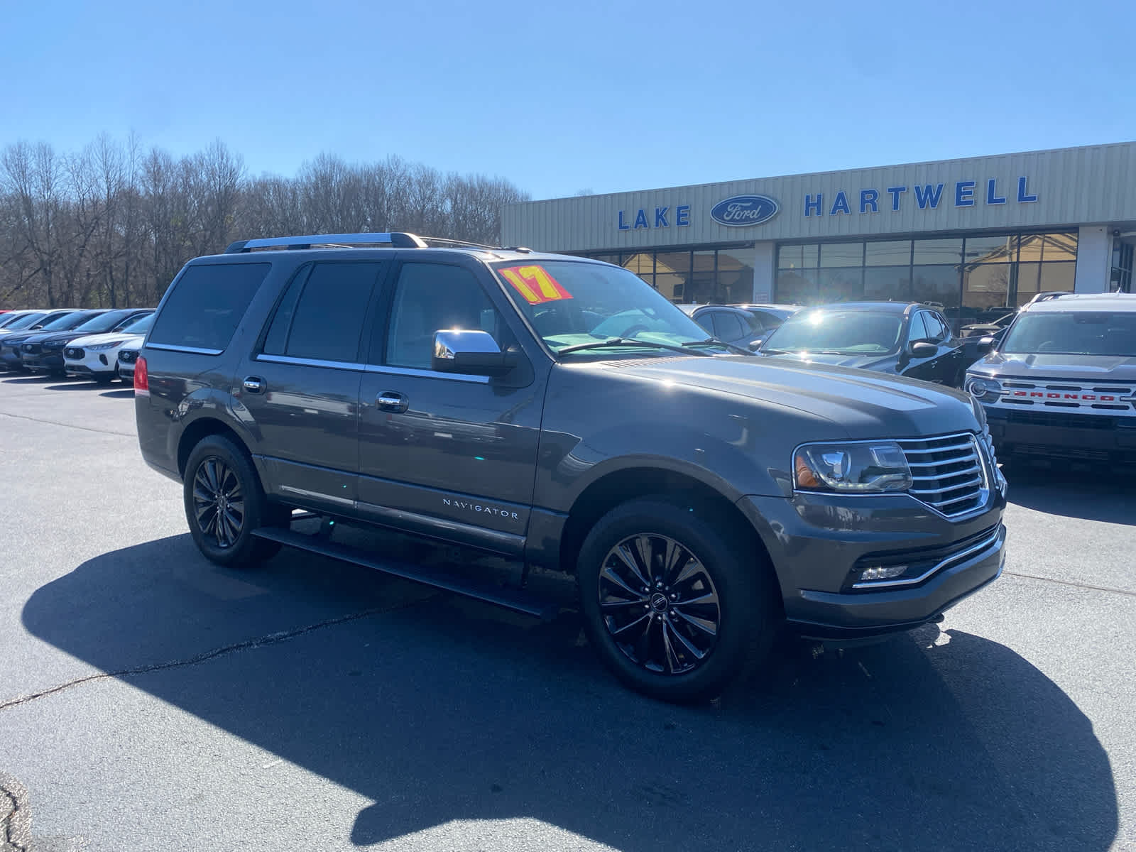 2017 Lincoln Navigator Select