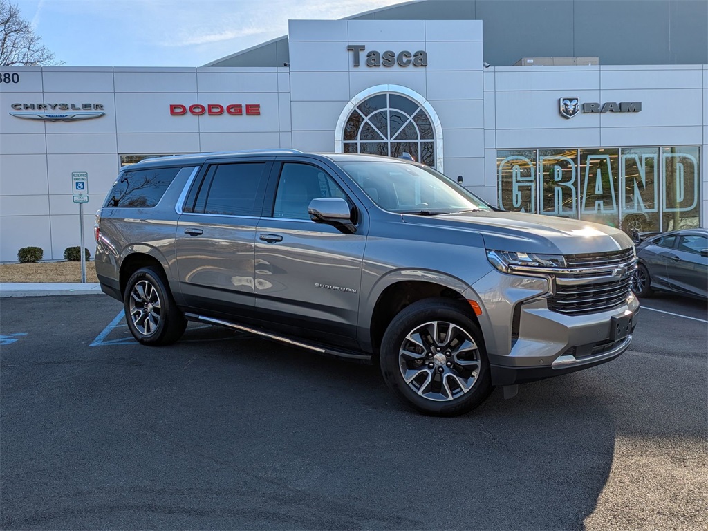 2022 Chevrolet Suburban LT