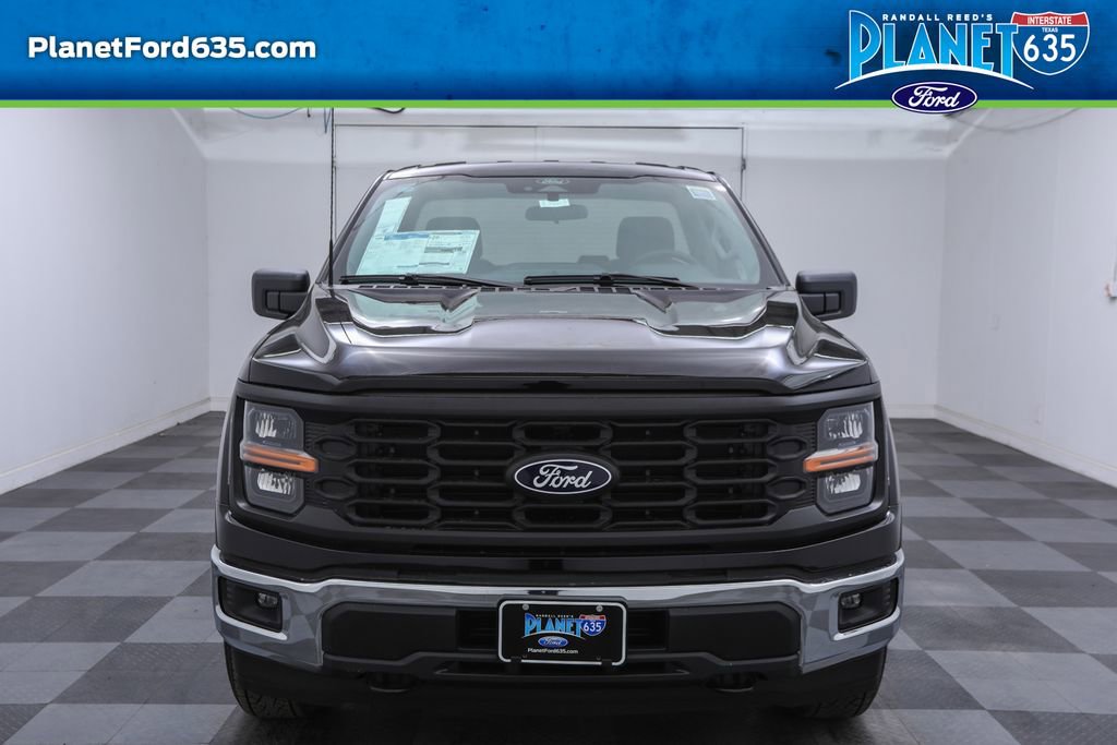 2025 Ford F-150 XL photo 2