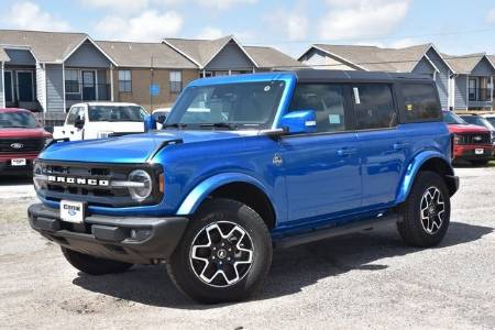 2024 Ford Bronco Outer Banks