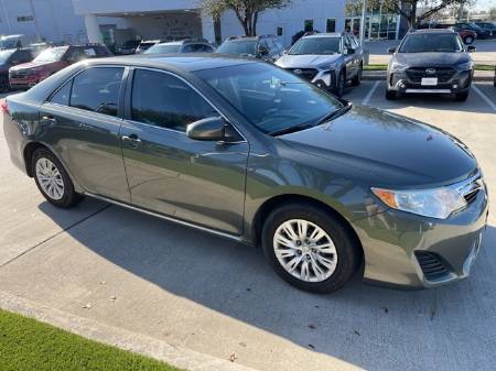 2014 Toyota Camry LE