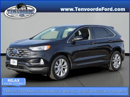 2022 Ford Edge Titanium