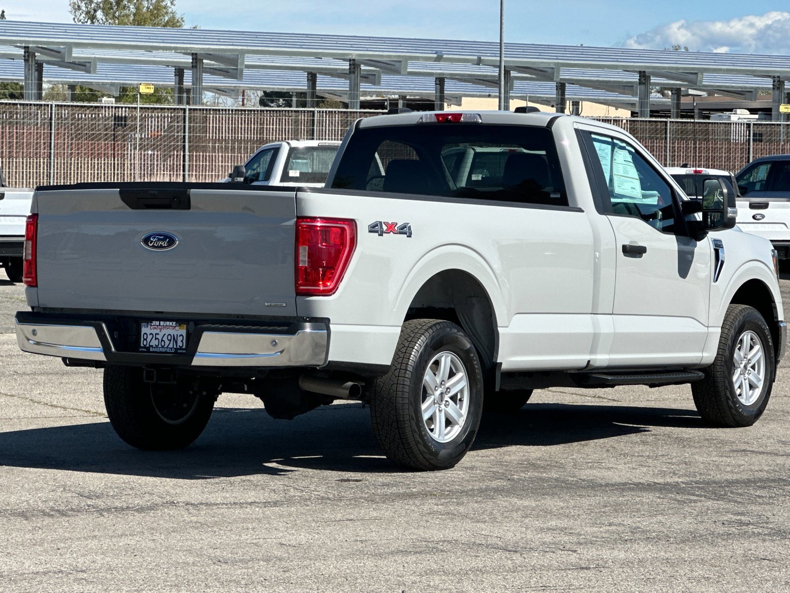 2023 Ford F-150 XLT photo 3