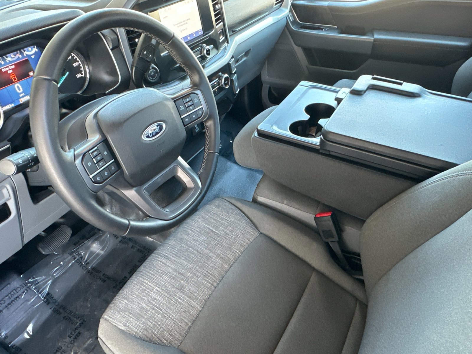 2023 Ford F-150 XLT photo 9