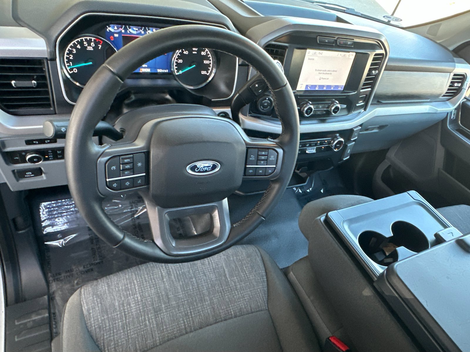 2023 Ford F-150 XLT photo 11