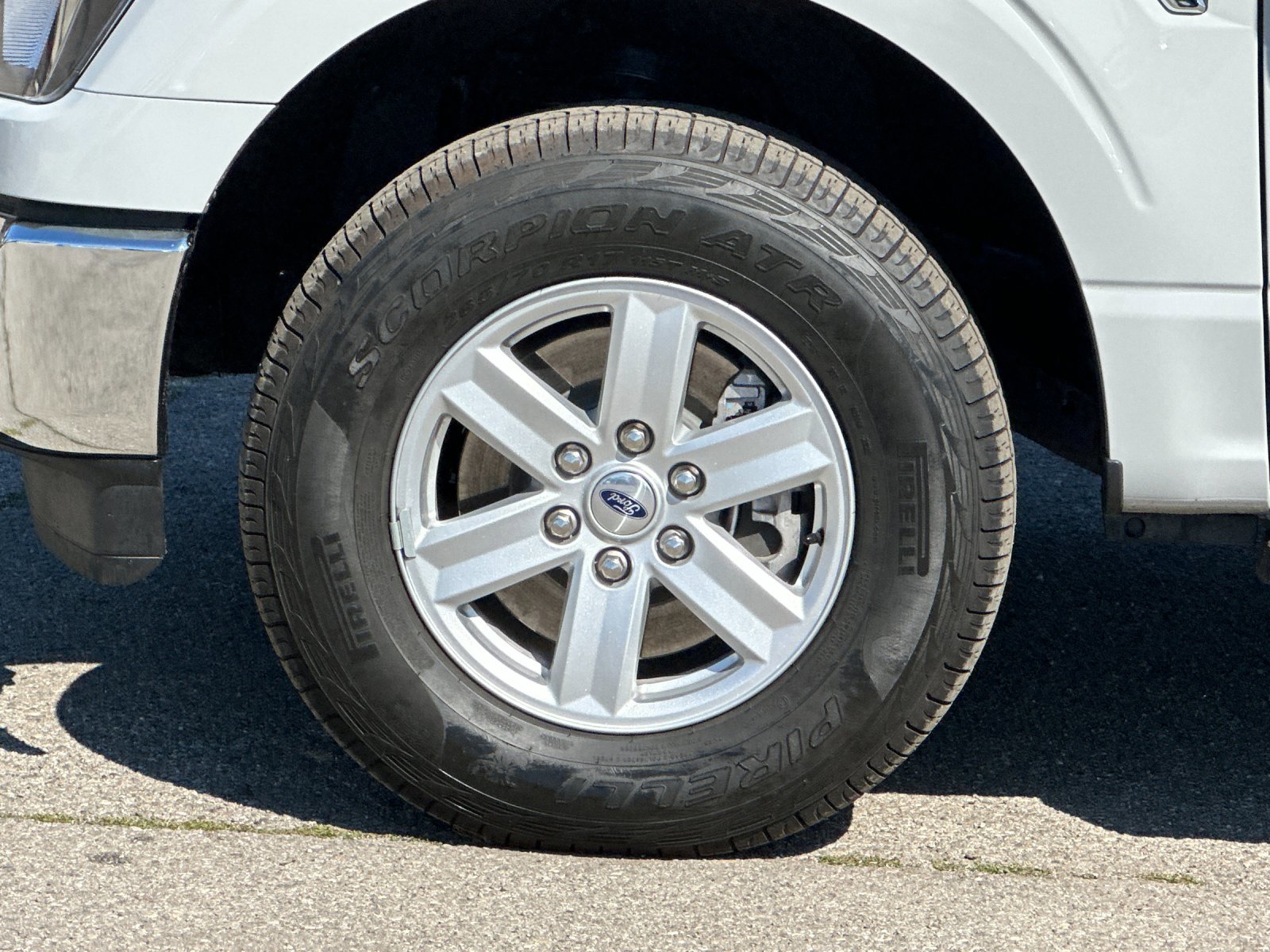 2023 Ford F-150 XLT photo 22