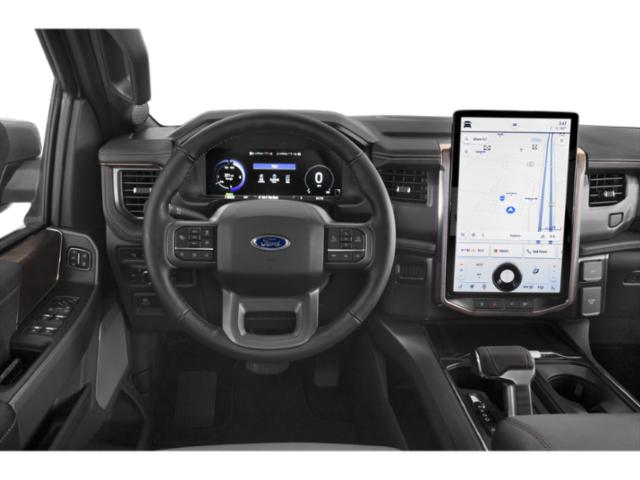 2025 Ford F-150 Lariat photo 6