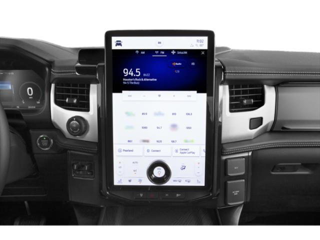 2025 Ford F-150 Lightning Platinum photo 12