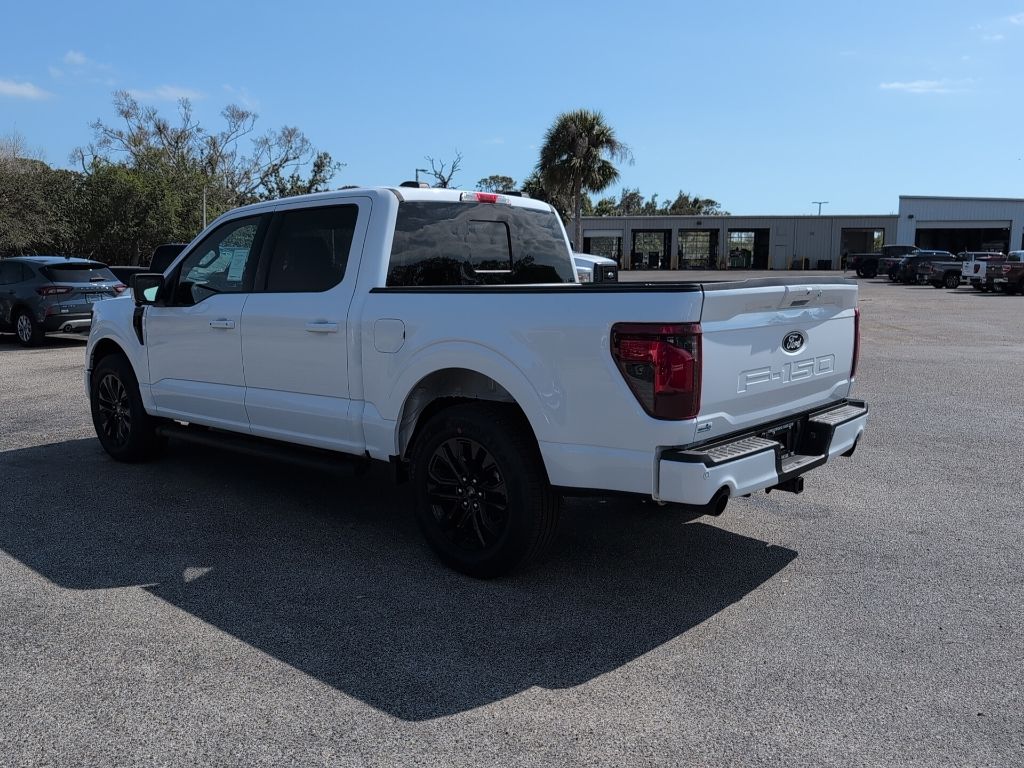 2025 Ford F-150 XLT photo 4