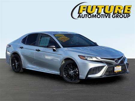 2022 Toyota Camry SE Nightshade