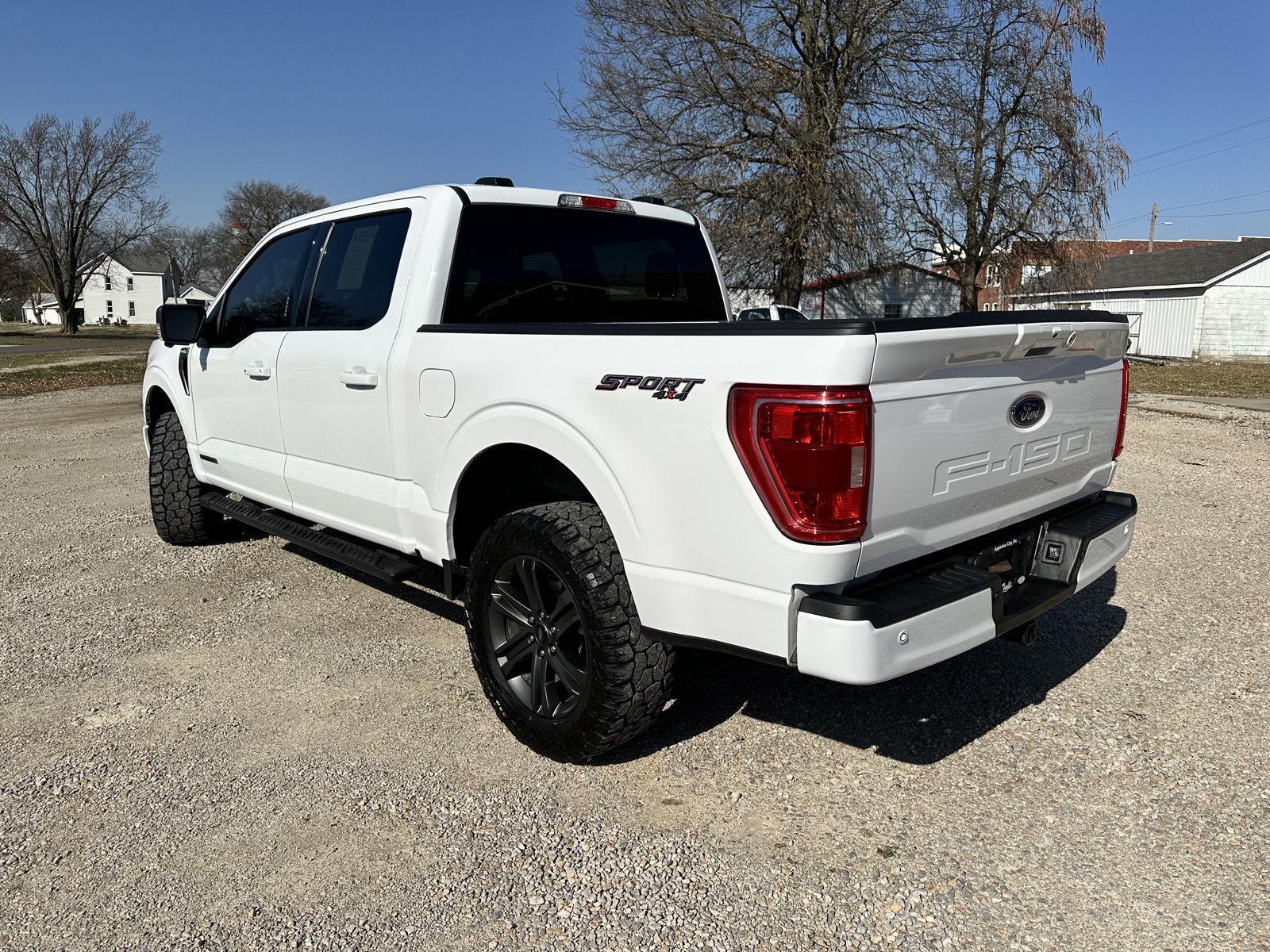 2023 Ford F-150 XLT photo 7