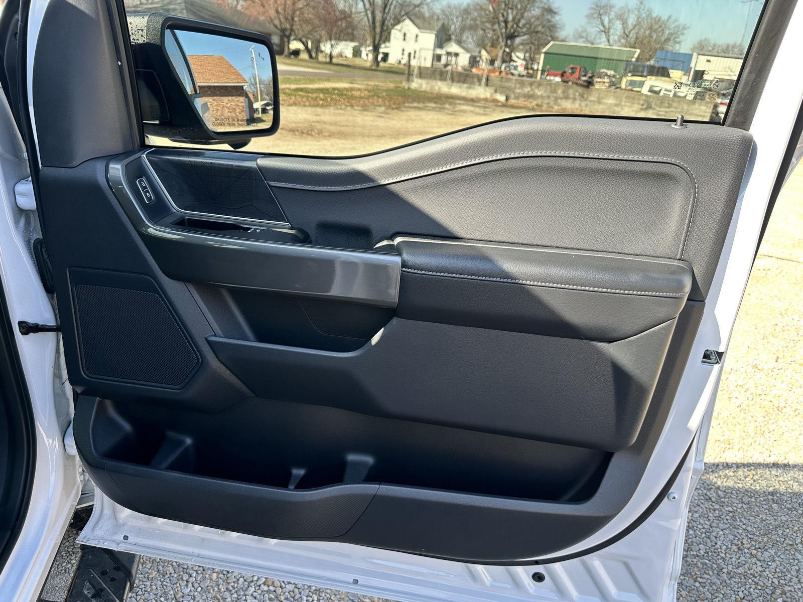 2023 Ford F-150 XLT photo 21