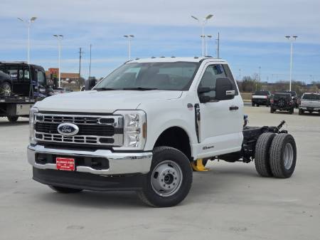 2024 Ford Super Duty F-350 DRW XLT