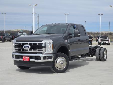 2025 Ford Super Duty F-550 DRW XL