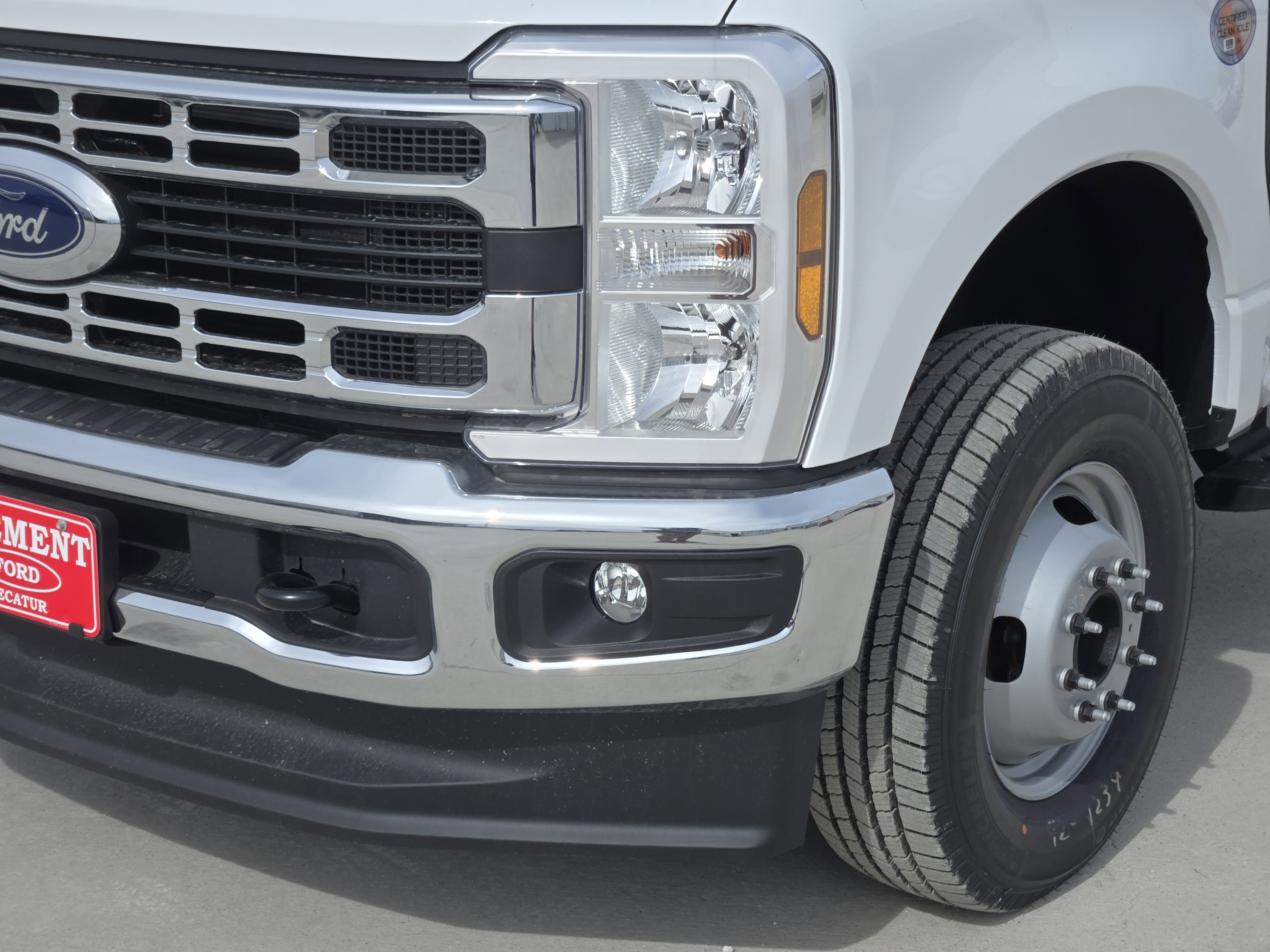 2025 Ford F-350 XL photo 6