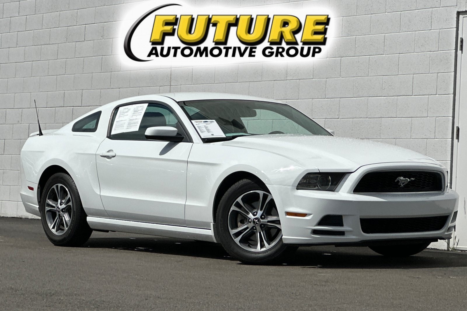 Used 2014 Ford Mustang V6 Premium