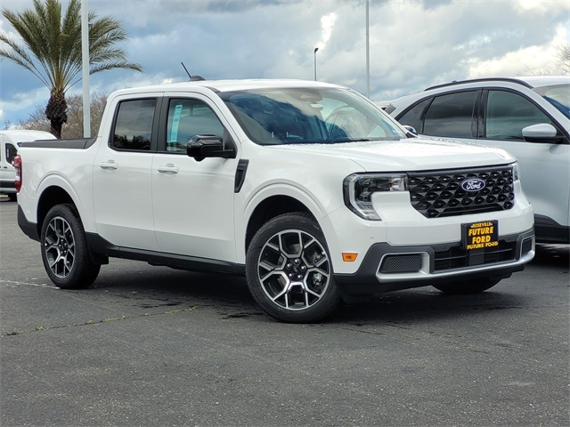 New 2025 Ford Maverick LARIAT