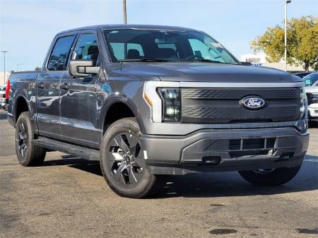 2024 Ford F-150 Lightning XLT