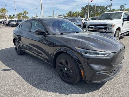 2022 Ford Mustang Mach-E California Route 1