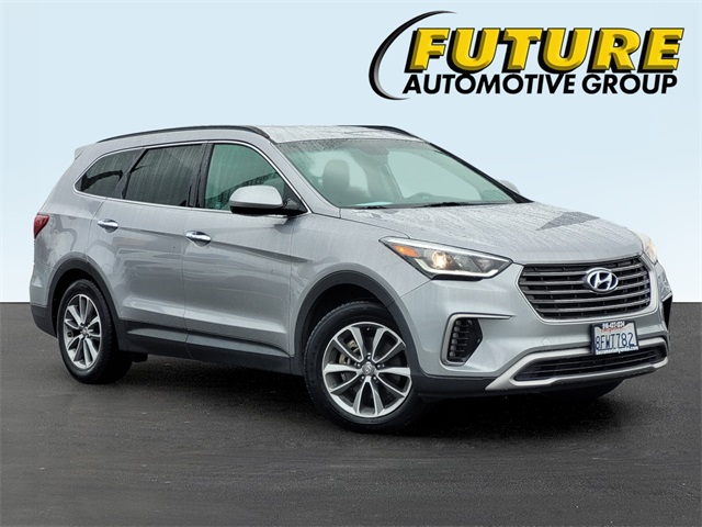 Used 2018 Hyundai Santa Fe SE