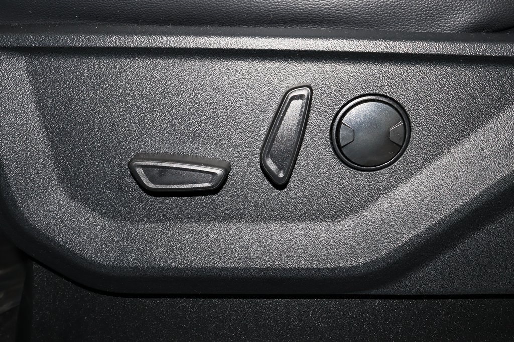 2025 Ford F-350 photo 9
