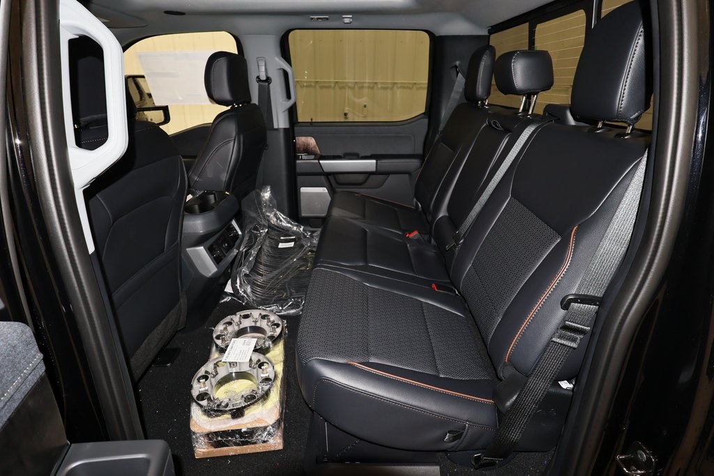 2025 Ford F-350 photo 10