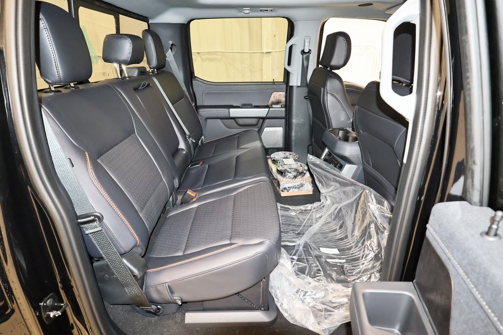 2025 Ford F-350 photo 12
