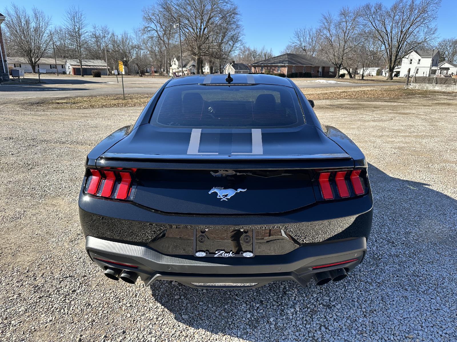 2024 Ford Mustang Premium photo 6