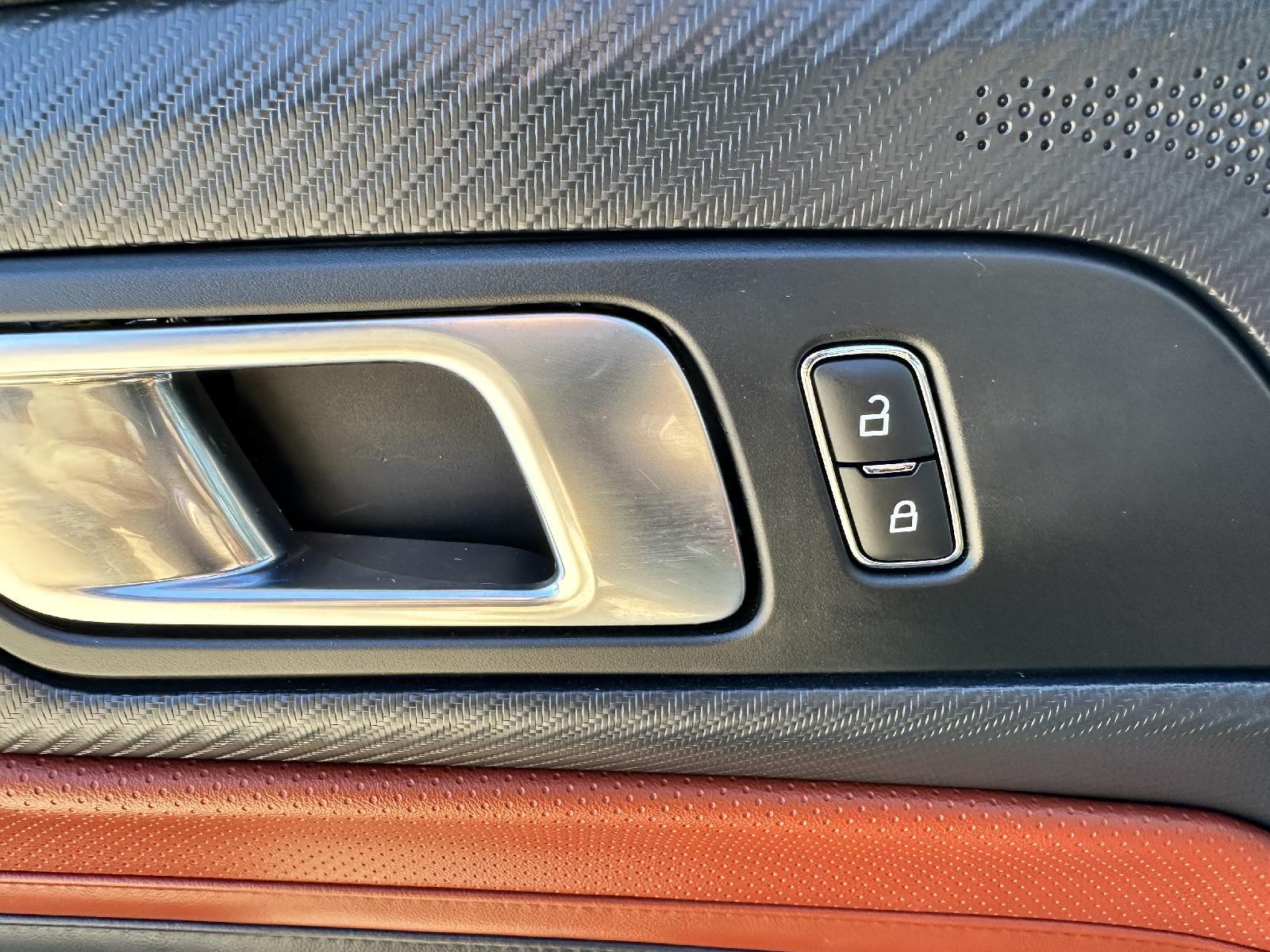 2024 Ford Mustang Premium photo 18