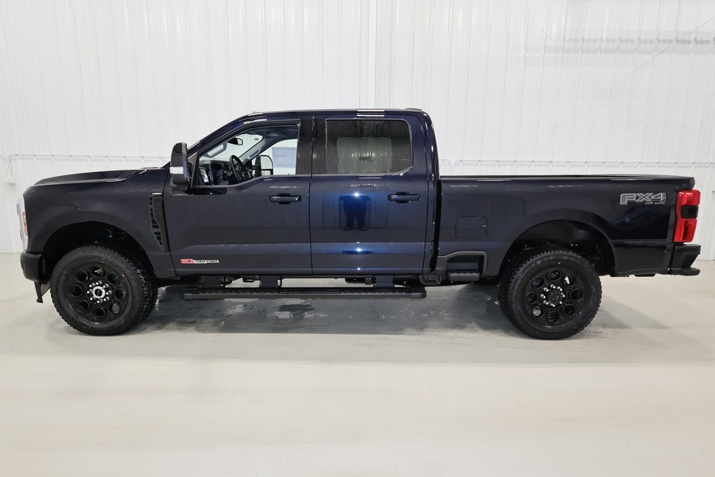 2025 Ford F-350 photo 2