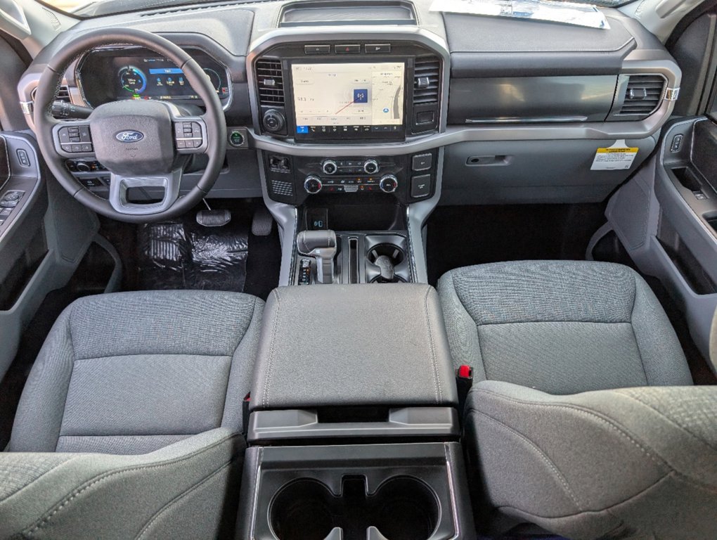 2024 Ford F-150 Lightning XLT photo 7