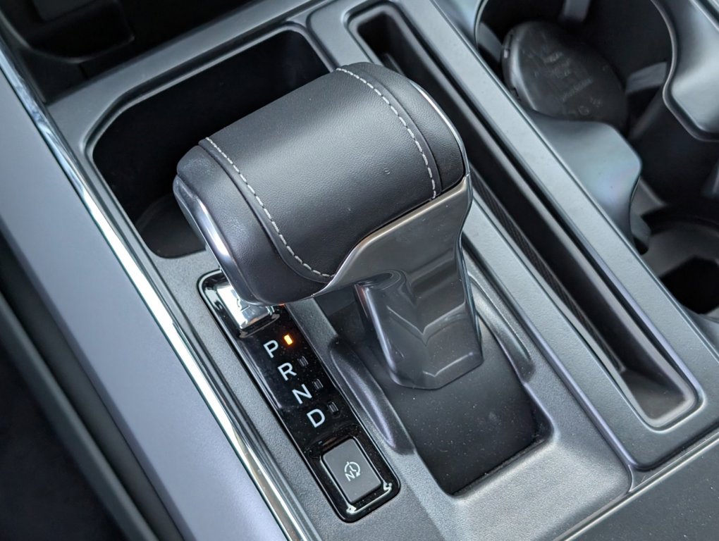 2024 Ford F-150 Lightning XLT photo 16
