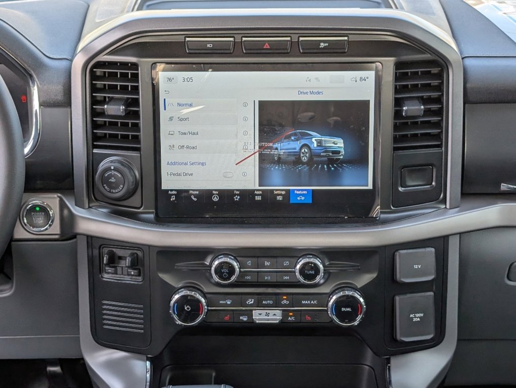 2024 Ford F-150 Lightning XLT photo 13