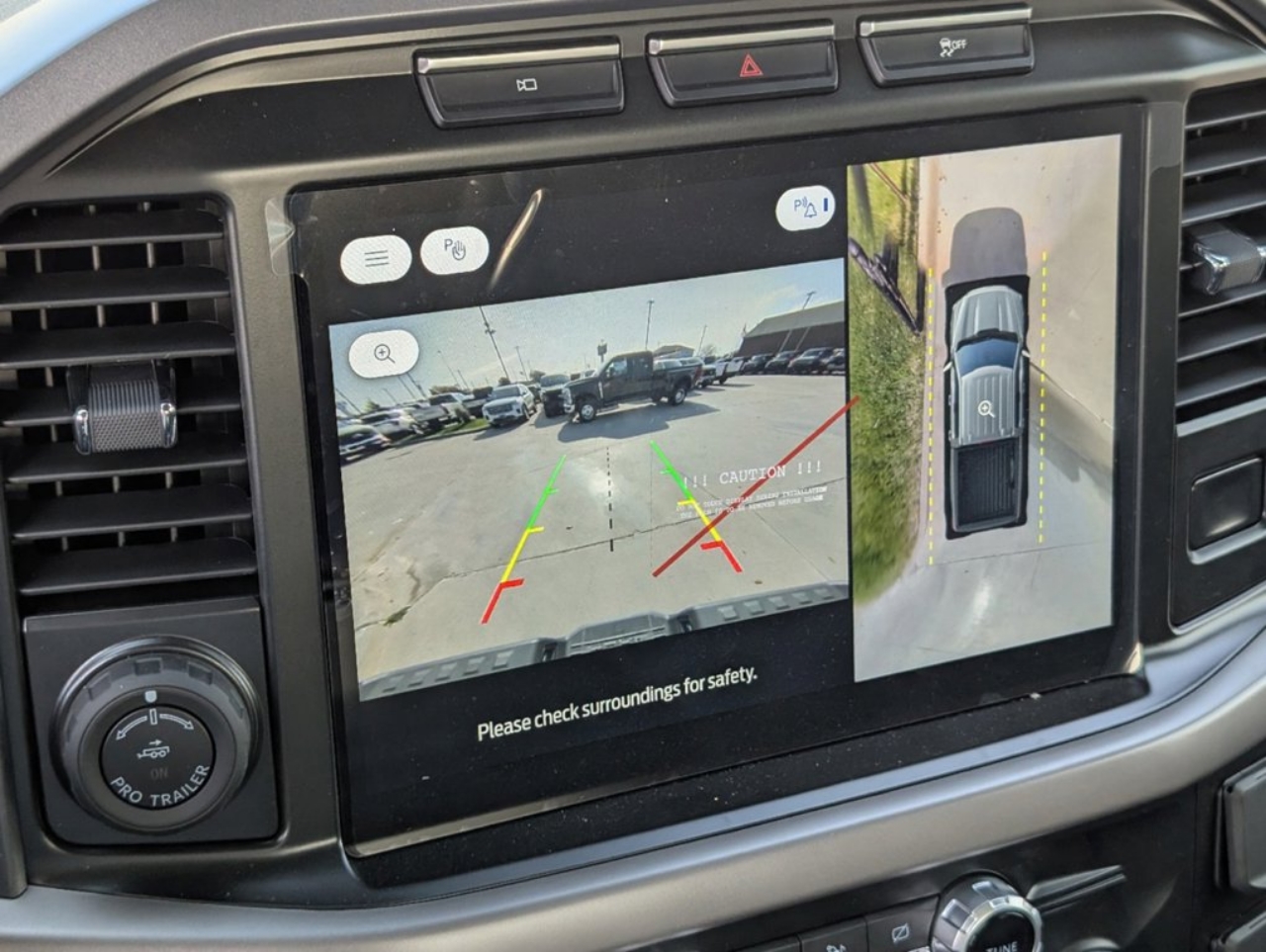 2024 Ford F-150 Lightning XLT - Photo 17