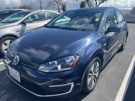 2016 Volkswagen E-Golf SE