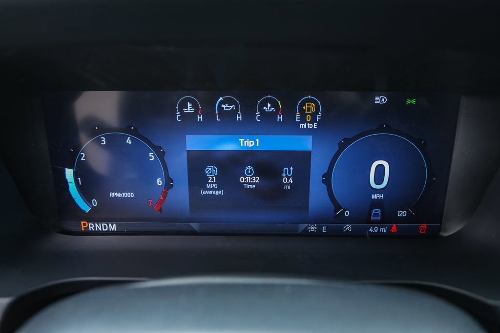2025 Ford F-150 STX photo 9