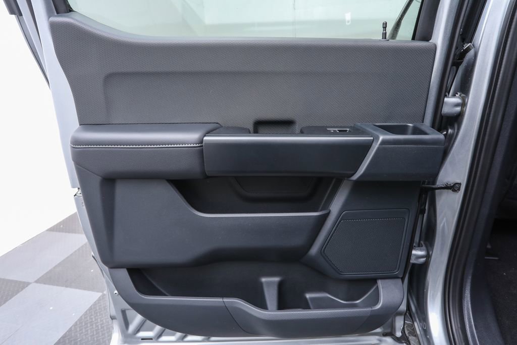 2025 Ford F-150 STX photo 12