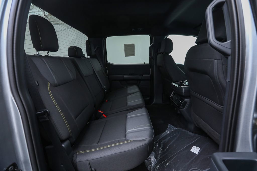 2025 Ford F-150 STX photo 15